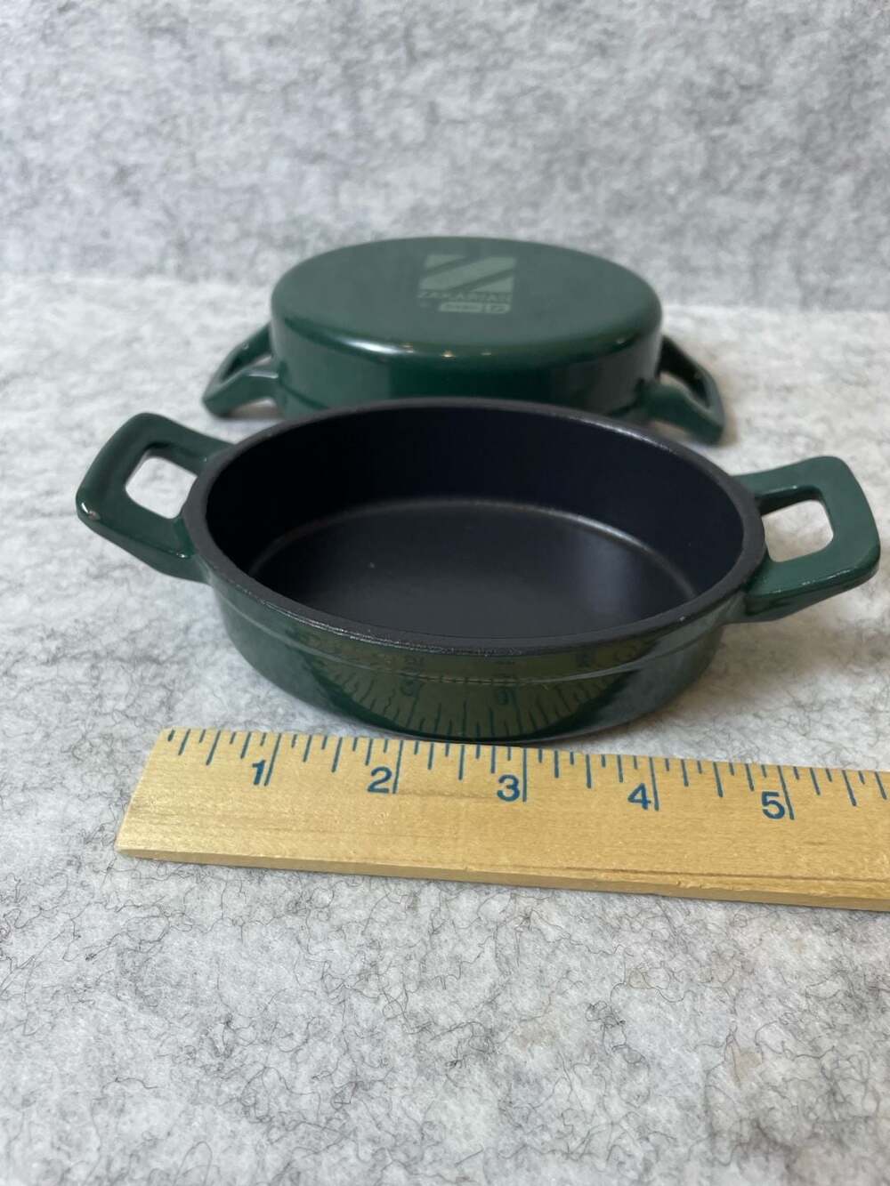 Zakarian by Dash Mini Cast Iron Casserole Baking Dishes - Set of 2